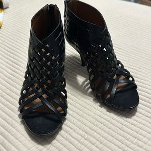 Givenchi shoes size 36.5
